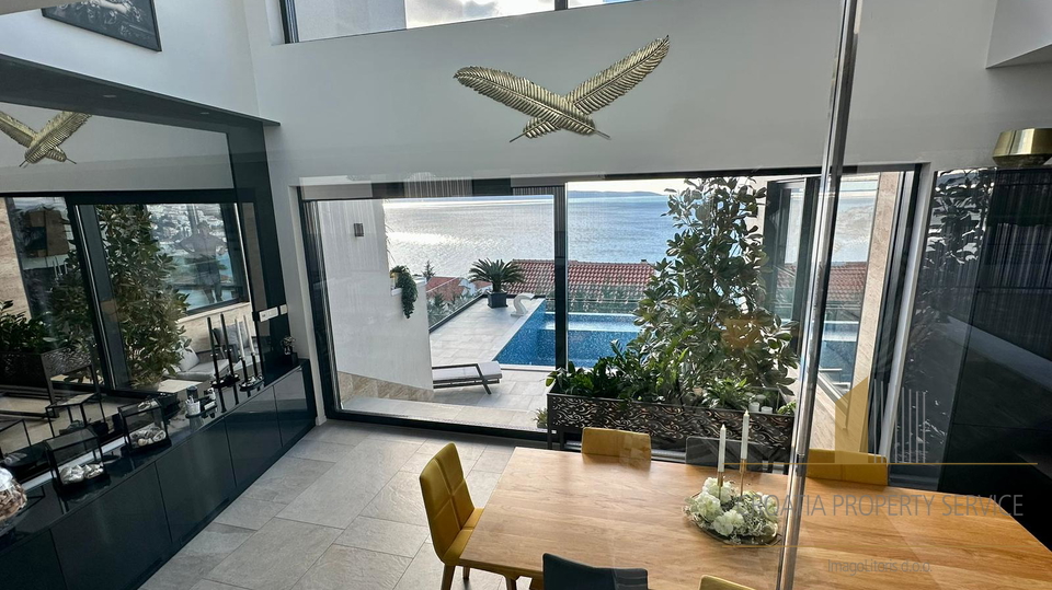 Luxuriöse Kaskadenvilla mit Panoramablick auf das Meer – Insel Čiovo!