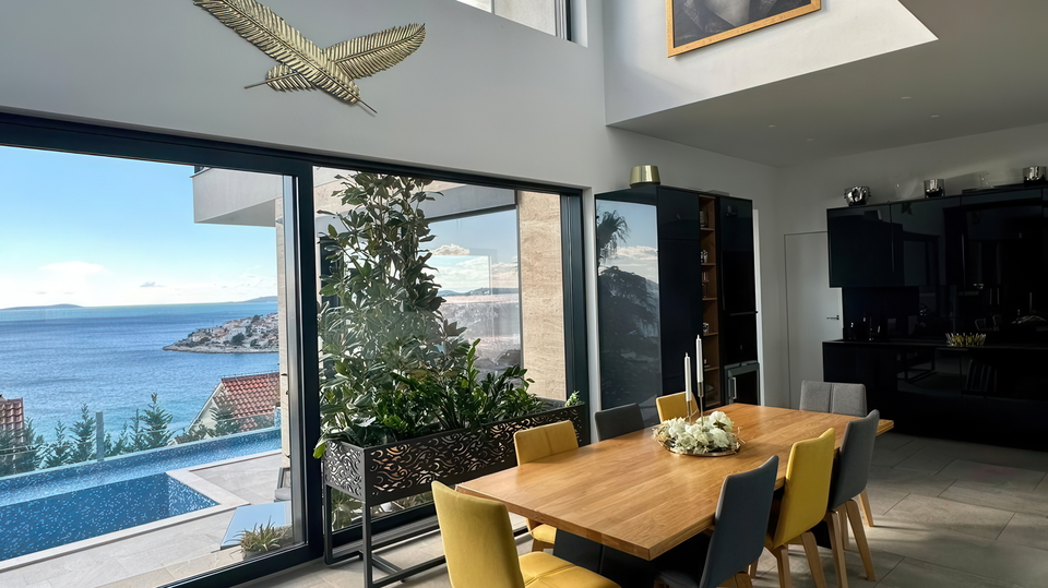 Villa a cascata di lusso con vista panoramica sul mare &ndash; Isola di &Ccaron;iovo&excl;