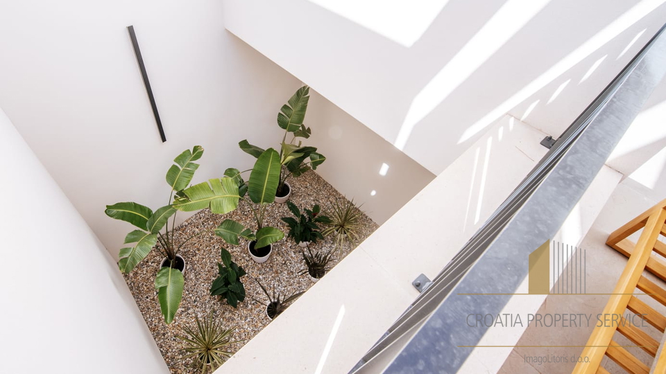 Modern Mediterranean luxury oasis 100 m from the sea - island Iž, Zadar archipelago!