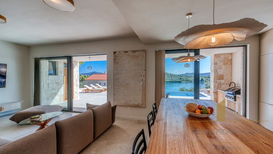 Modern Mediterranean luxury oasis 100 m from the sea - island Iž, Zadar archipelago!