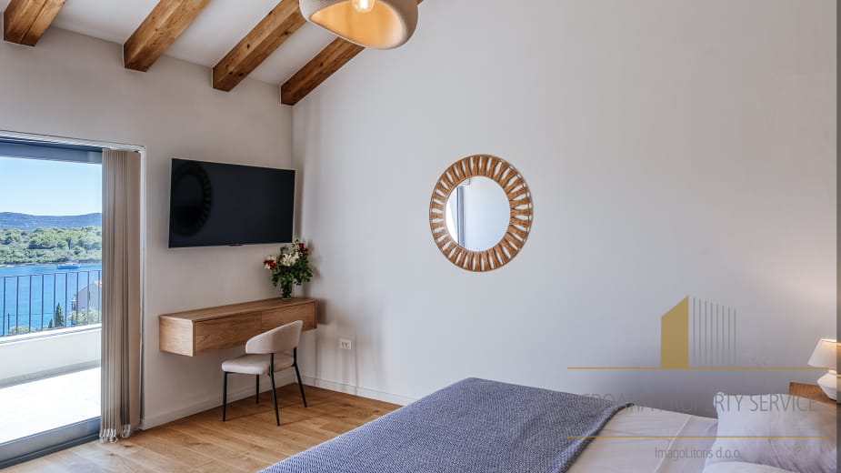 Modern Mediterranean luxury oasis 100 m from the sea - island Iž, Zadar archipelago!