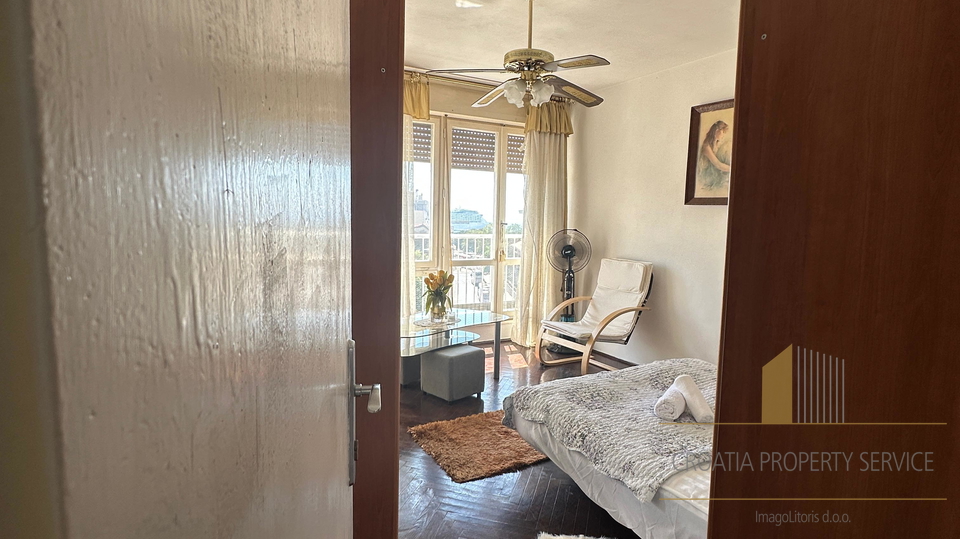 Occasione! Elegante appartamento bilocale di 72 m2 nel centro di Spalato!