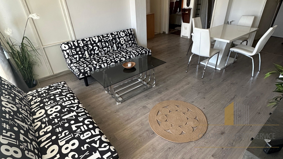 Occasione! Elegante appartamento bilocale di 72 m2 nel centro di Spalato!
