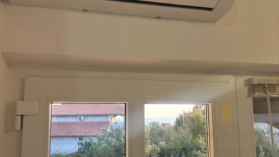 Bellissima casa con vista mare nei dintorni di Zara – un'opportunità da non perdere!