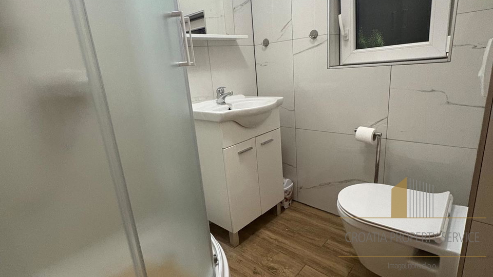 Bellissima casa con vista mare nei dintorni di Zara – un'opportunità da non perdere!