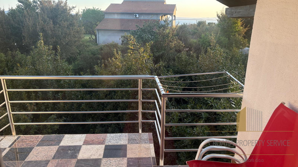 Bellissima casa con vista mare nei dintorni di Zara – un'opportunità da non perdere!