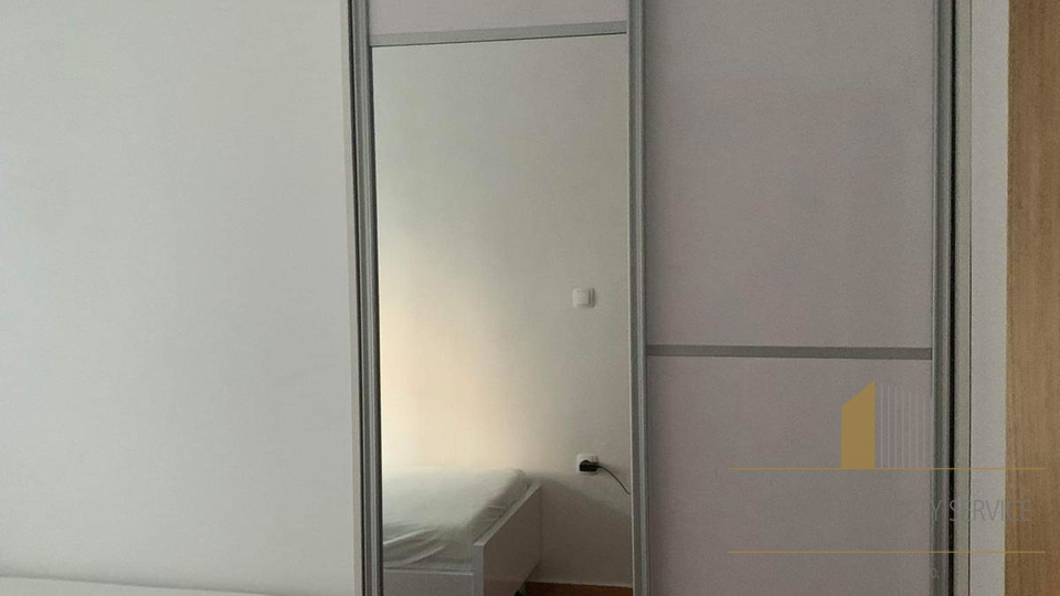 Bellissima casa con vista mare nei dintorni di Zara – un'opportunità da non perdere!