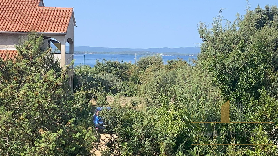 Bellissima casa con vista mare nei dintorni di Zara – un'opportunità da non perdere!