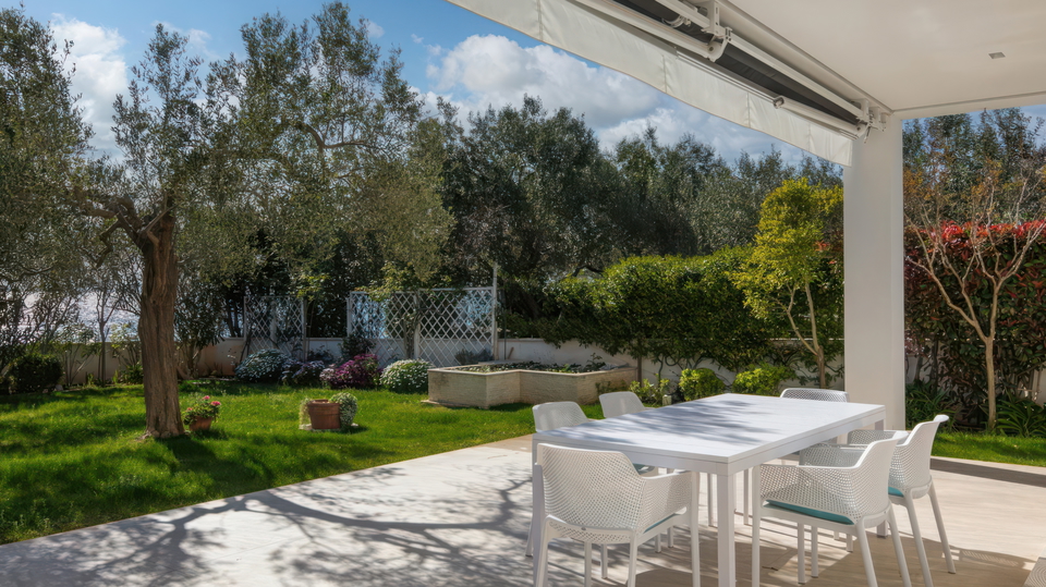 &Pcy;&rcy;&iecy;&kcy;&rcy;&acy;&scy;&ncy;&acy;&yacy; &rcy;&ocy;&scy;&kcy;&ocy;&shcy;&ncy;&acy;&yacy; &vcy;&icy;&lcy;&lcy;&acy; &pcy;&iecy;&rcy;&vcy;&acy;&yacy; &lcy;&icy;&ncy;&icy;&yacy; &ucy; &mcy;&ocy;&rcy;&yacy; - &Zcy;&acy;&dcy;&acy;&rcy;&excl;