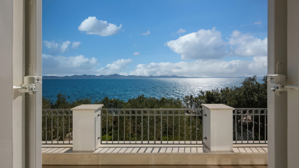 &Pcy;&rcy;&iecy;&kcy;&rcy;&acy;&scy;&ncy;&acy;&yacy; &rcy;&ocy;&scy;&kcy;&ocy;&shcy;&ncy;&acy;&yacy; &vcy;&icy;&lcy;&lcy;&acy; &pcy;&iecy;&rcy;&vcy;&acy;&yacy; &lcy;&icy;&ncy;&icy;&yacy; &ucy; &mcy;&ocy;&rcy;&yacy; - &Zcy;&acy;&dcy;&acy;&rcy;&excl;