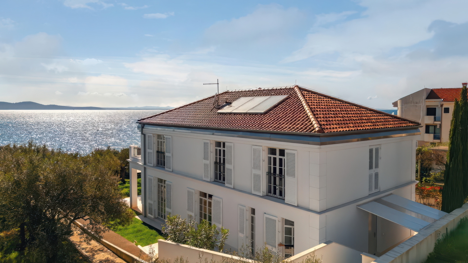 &Pcy;&rcy;&iecy;&kcy;&rcy;&acy;&scy;&ncy;&acy;&yacy; &rcy;&ocy;&scy;&kcy;&ocy;&shcy;&ncy;&acy;&yacy; &vcy;&icy;&lcy;&lcy;&acy; &pcy;&iecy;&rcy;&vcy;&acy;&yacy; &lcy;&icy;&ncy;&icy;&yacy; &ucy; &mcy;&ocy;&rcy;&yacy; - &Zcy;&acy;&dcy;&acy;&rcy;&excl;