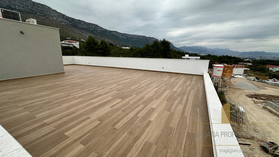 Neue Luxusvilla mit Panoramablick auf das Meer in der Umgebung von Split!