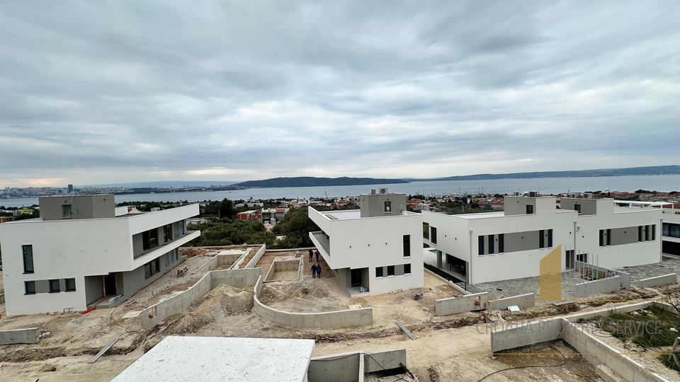 Neue Luxusvilla mit Panoramablick auf das Meer in der Umgebung von Split!