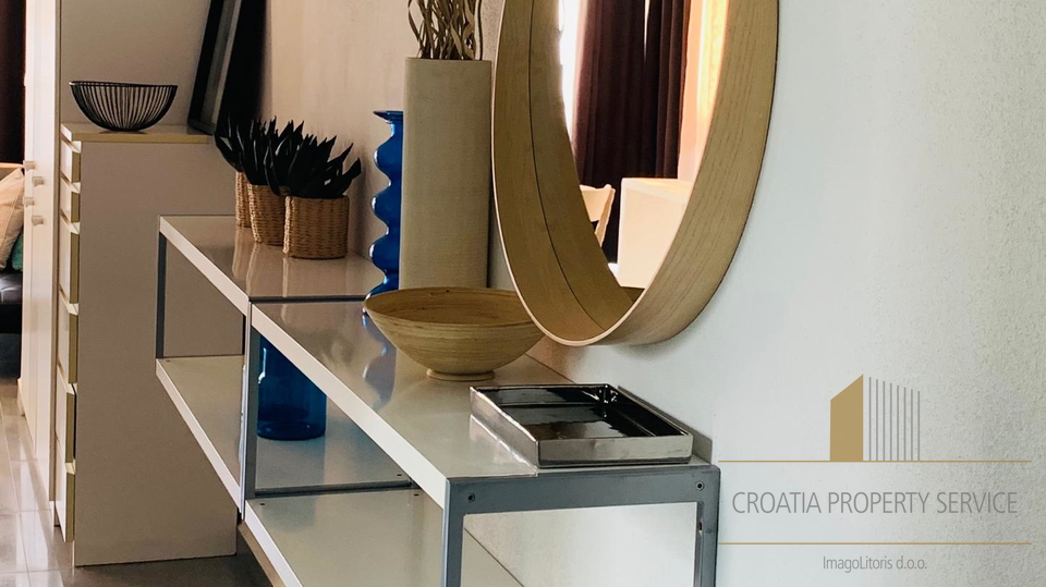 Ekskluzivna vila v prvi vrsti ob morju – južna stran otoka Korčule!