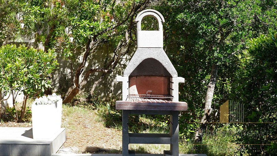 Ekskluzivna vila v prvi vrsti ob morju – južna stran otoka Korčule!