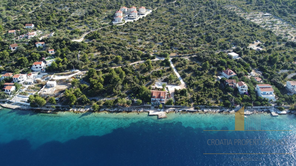 Spaziosa casa in prima fila sul mare con ormeggio privato - Drvenik Veliki!