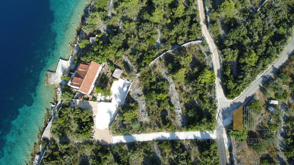 Spaziosa casa in prima fila sul mare con ormeggio privato - Drvenik Veliki!