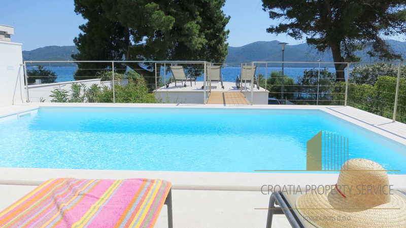 Villa esclusiva con piscina in prima fila sul mare - Viganj, Pelješac!