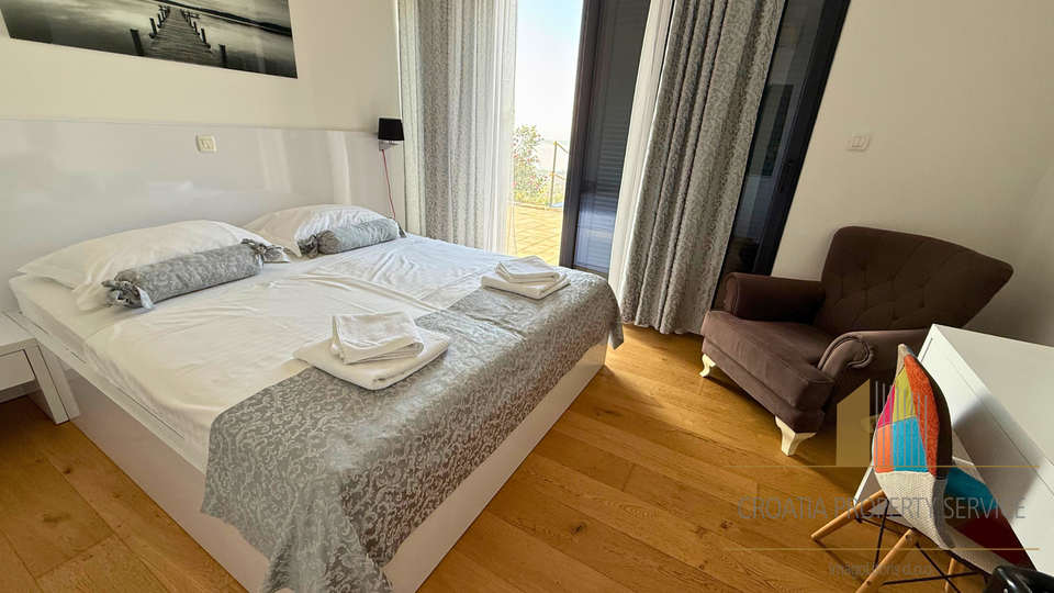 Bellissima villa di lusso con vista panoramica sul mare e su Spalato - Kaštel Stari!
