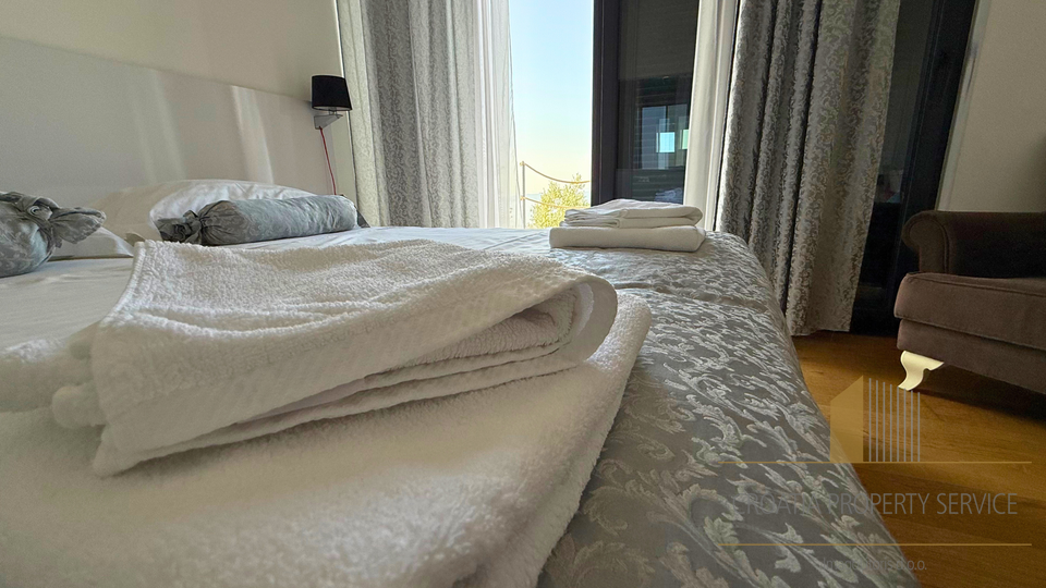 Bellissima villa di lusso con vista panoramica sul mare e su Spalato - Kaštel Stari!