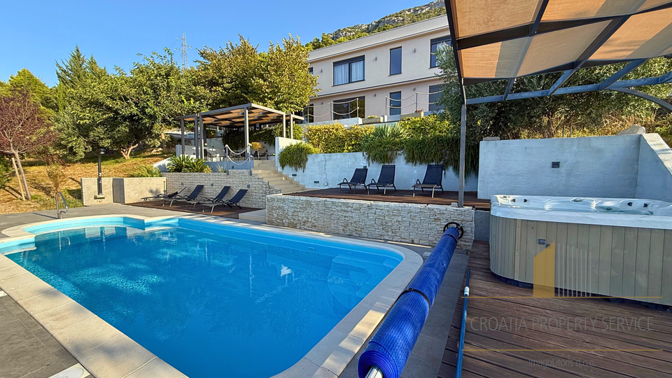 Bellissima villa di lusso con vista panoramica sul mare e su Spalato - Kaštel Stari!