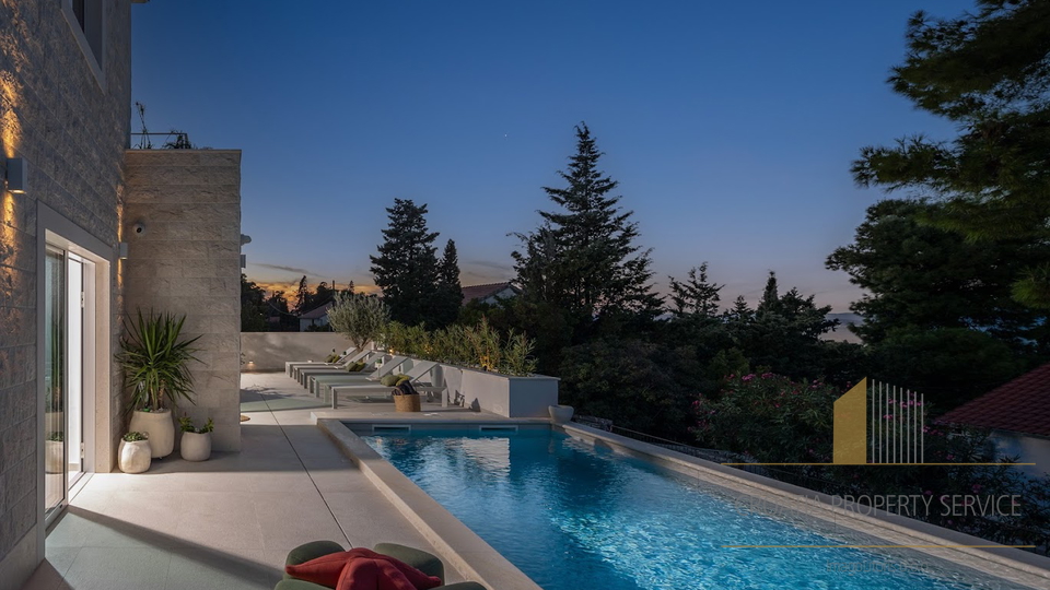 Luxury stone villa with sea view - Splitska, Brač!
