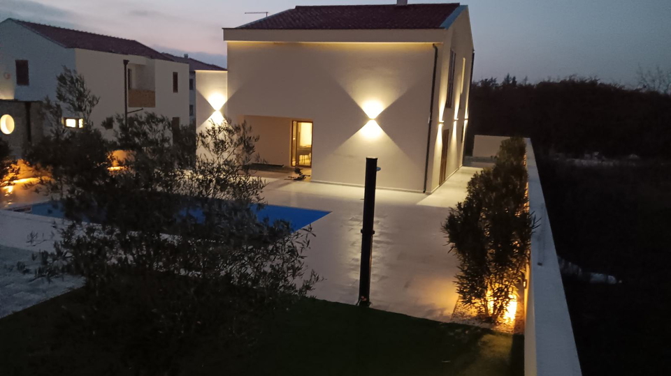Vendita&excl; Villa di lusso con piscina nei dintorni di Zadar&excl;