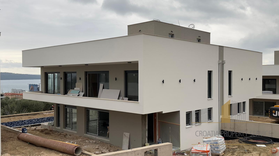 Neue Luxusvilla mit Panoramablick auf das Meer in der Umgebung von Split!