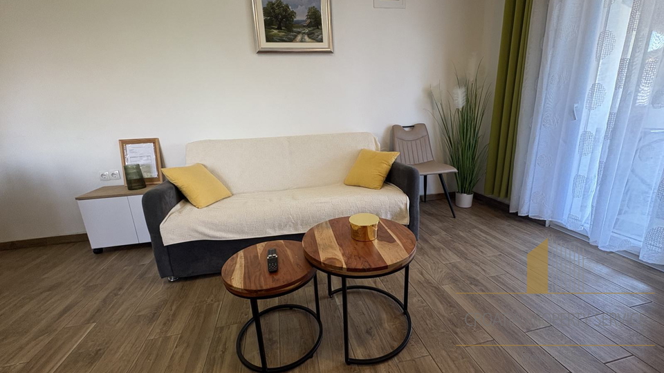 Bellissima casa con vista mare nei dintorni di Zara – un'opportunità da non perdere!