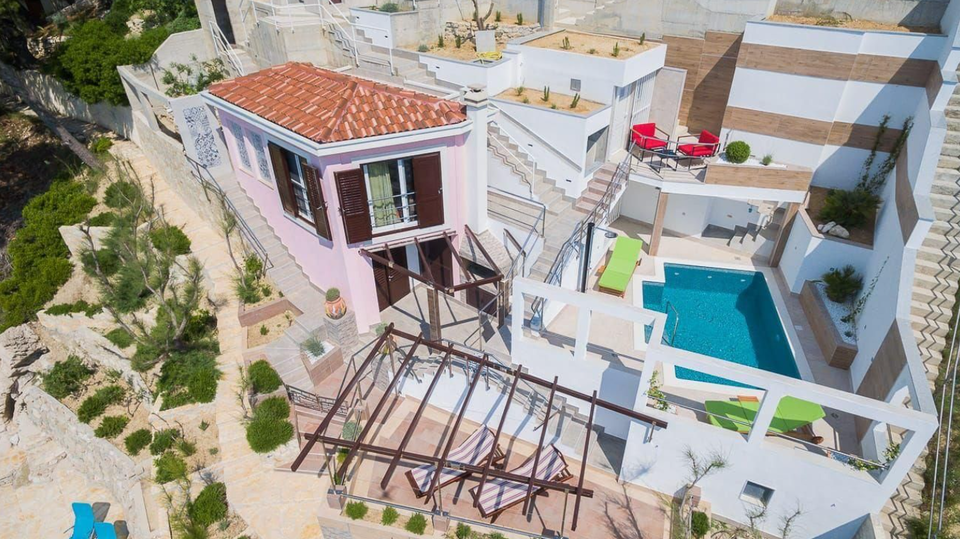 Exklusive Villa erste Meereslinie mit Panoramablick und Investitionspotenzial &ndash; Stani&cacute;i&comma; Omi&scaron;&excl;