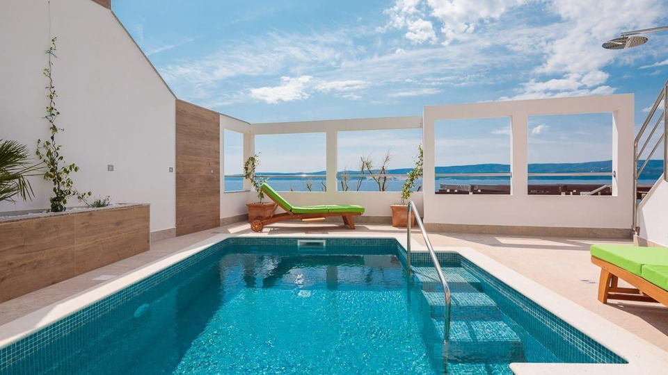 Exklusive Villa erste Meereslinie mit Panoramablick und Investitionspotenzial &ndash; Stani&cacute;i&comma; Omi&scaron;&excl;