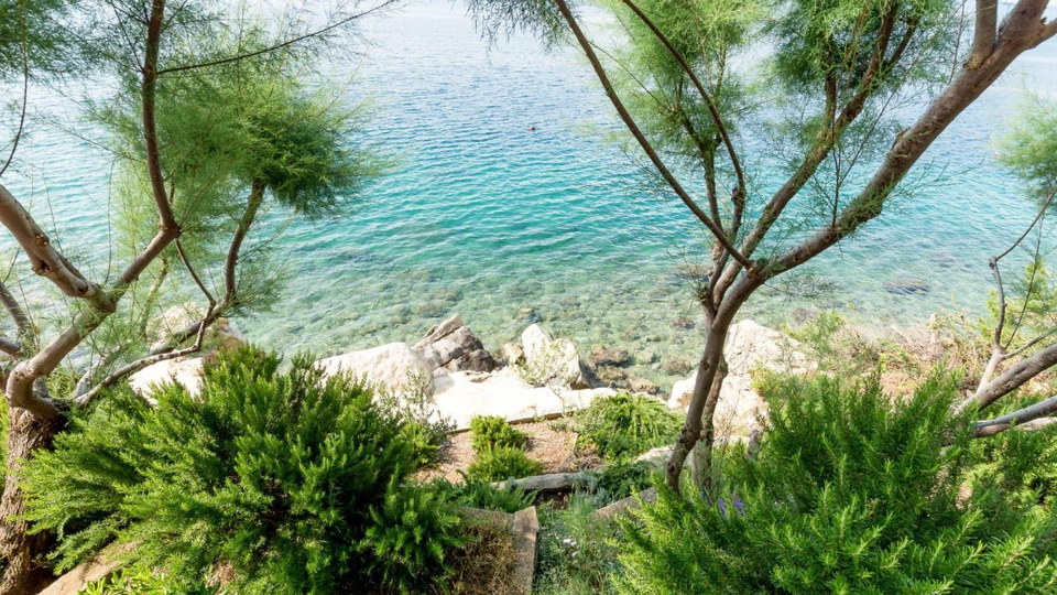 Exklusive Villa erste Meereslinie mit Panoramablick und Investitionspotenzial &ndash; Stani&cacute;i&comma; Omi&scaron;&excl;