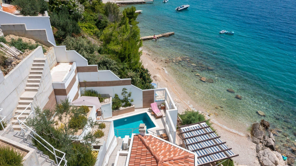 Exklusive Villa erste Meereslinie mit Panoramablick und Investitionspotenzial &ndash; Stani&cacute;i&comma; Omi&scaron;&excl;