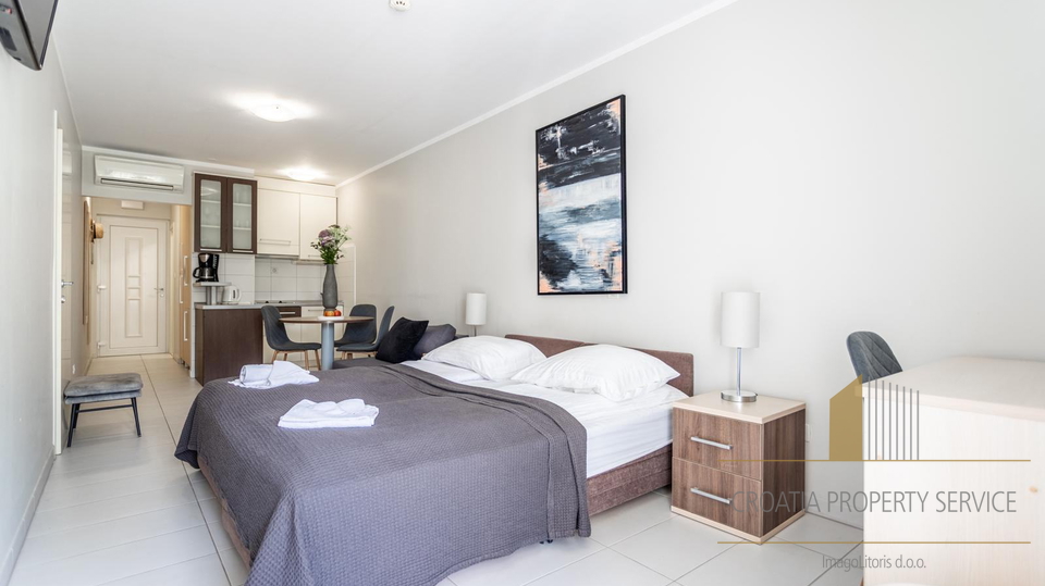 Vila prvi red do mora u sklopu luksuznog hotela Le Meridien Lav &ndash; 7 apartmana i trosobni stan&comma; Split&OpenCurlyDoubleQuote;