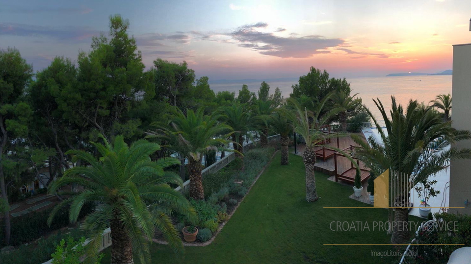 Vila prvi red do mora u sklopu luksuznog hotela Le Meridien Lav &ndash; 7 apartmana i trosobni stan&comma; Split&OpenCurlyDoubleQuote;