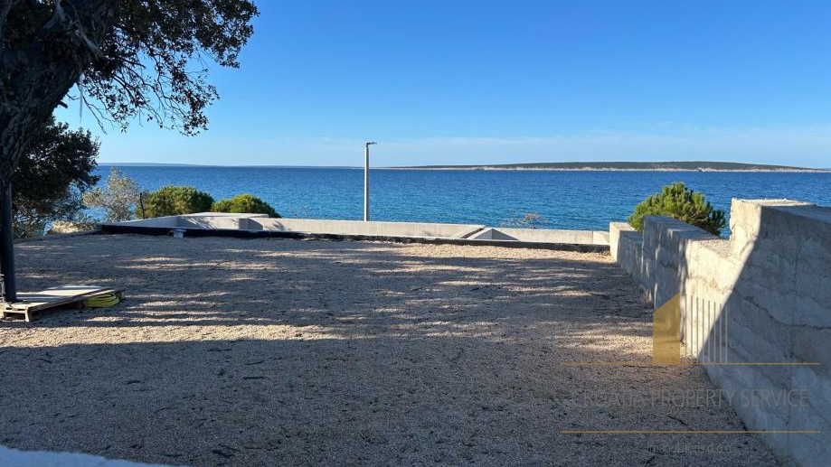 Villa di lusso in prima fila sul mare - Mandre, isola di Pag!