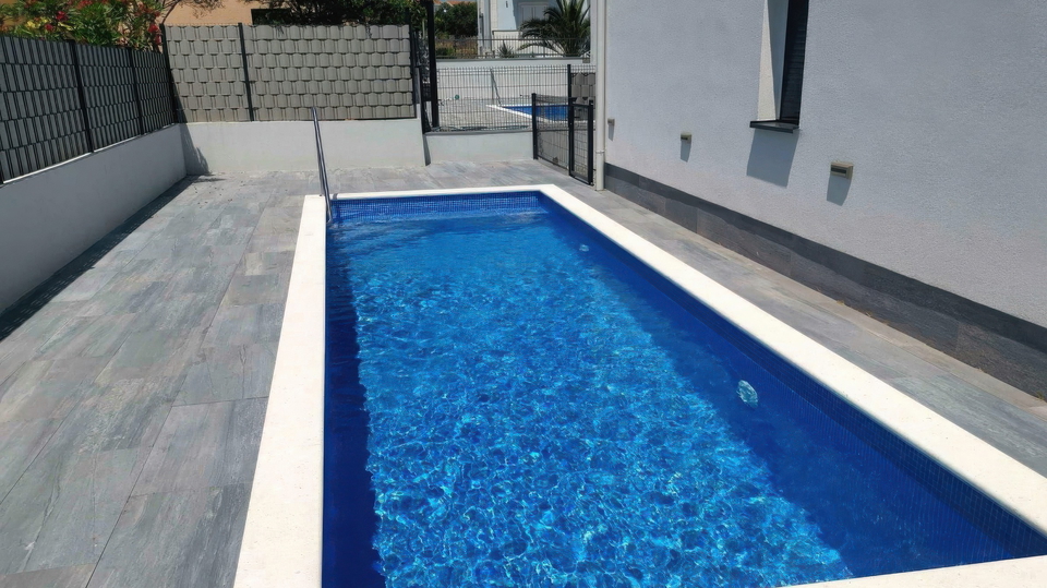 Penthouse z bazenom in panoramskim pogledom na morje - &Ccaron;iovo&comma; Trgogir&excl;