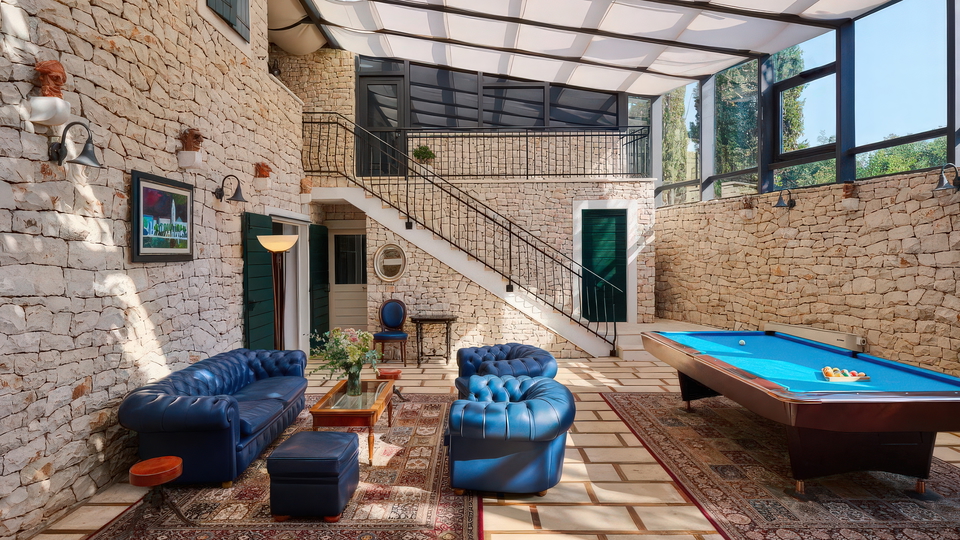 Luksuzna vila ob morju v Supetru &ndash; oaza zasebnosti in presti&zcaron;a na otoku Bra&ccaron;u&excl;