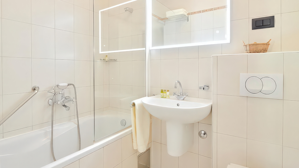 Luksuzna vila ob morju v Supetru &ndash; oaza zasebnosti in presti&zcaron;a na otoku Bra&ccaron;u&excl;