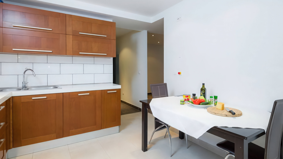 Prekrasna luksuzna vila prvi red do mora na o&ccaron;aravaju&cacute;em otoku Kor&ccaron;uli&excl; 14000 m2 gra&dstrok;evisnkog zemlji&scaron;ta&excl;