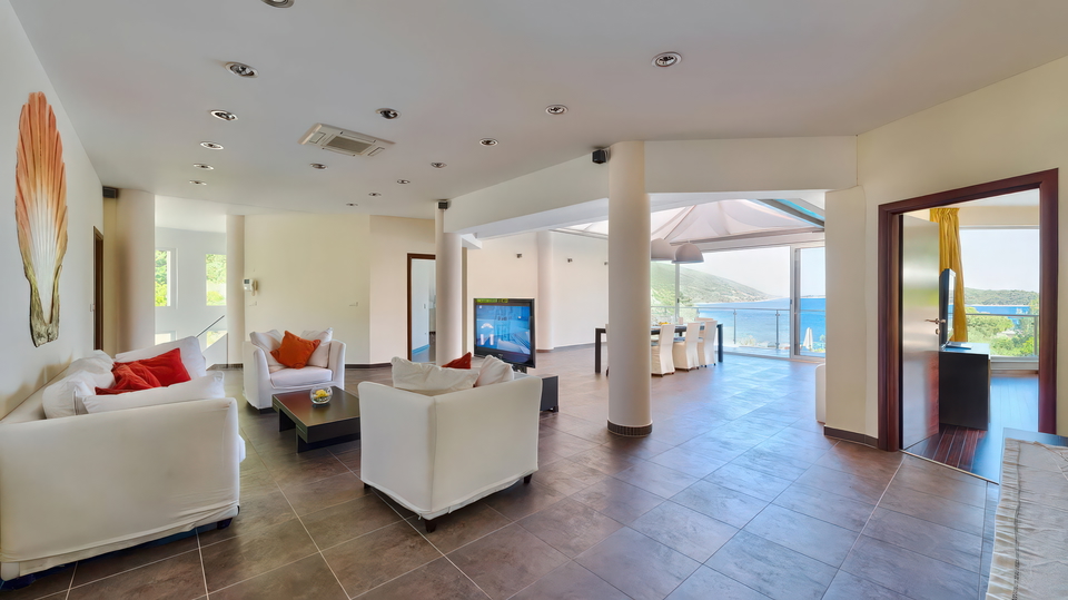 Prekrasna luksuzna vila prvi red do mora na o&ccaron;aravaju&cacute;em otoku Kor&ccaron;uli&excl; 14000 m2 gra&dstrok;evisnkog zemlji&scaron;ta&excl;