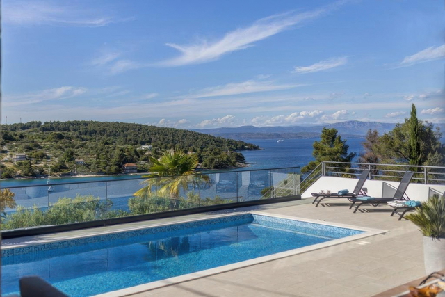 Luxusvilla mit Panoramablick auf das Meer - Insel Šolta!