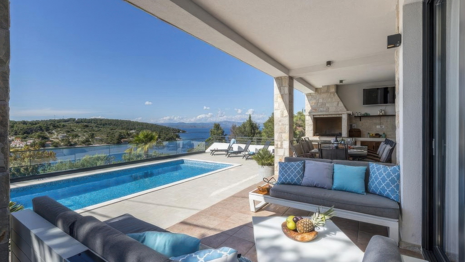 Luxusvilla mit Panoramablick auf das Meer - Insel &Scaron;olta&excl;