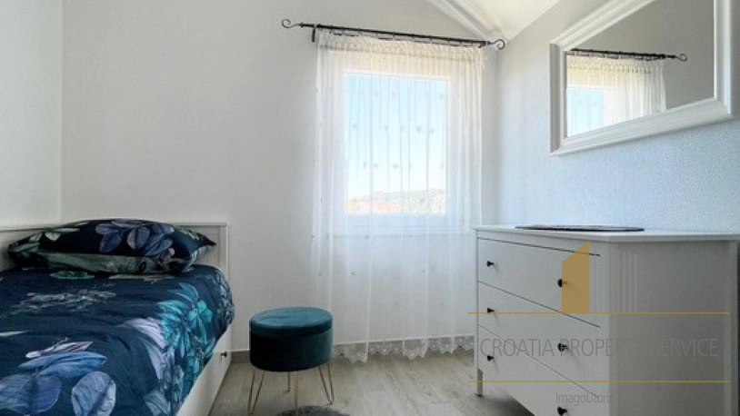 Beautiful three-room duplex apartment with a sea view – Šolta, Stomorska!