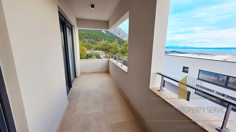 New modern villa with a swimming pool and sea view – Makarska, Veliko Brdo