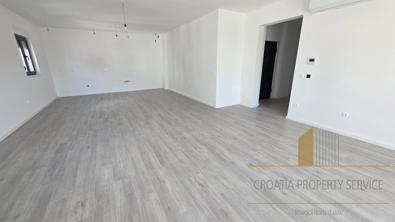Attico attraente con vista mare – Makarska!