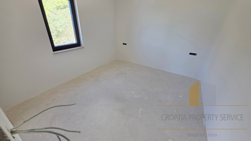 Spazioso appartamento trilocale con vista mare – Nuova costruzione, Makarska