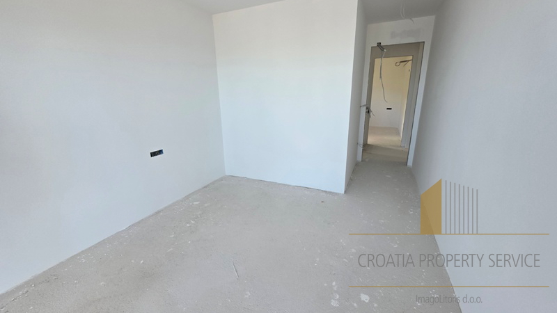Spazioso appartamento trilocale con vista mare – Nuova costruzione, Makarska
