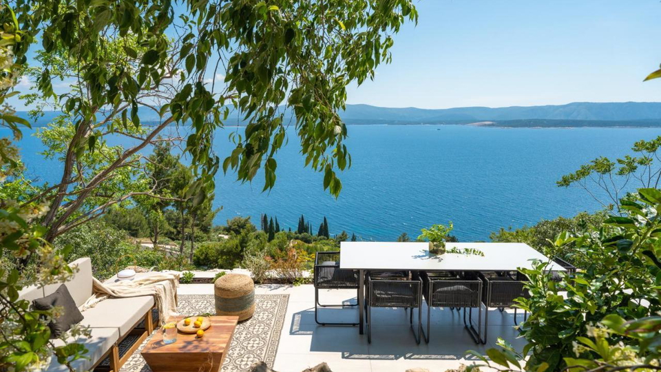 Elegantan luksuzni  apartman 500 m od pla&zcaron;e na otoku Bra&ccaron;u&excl;