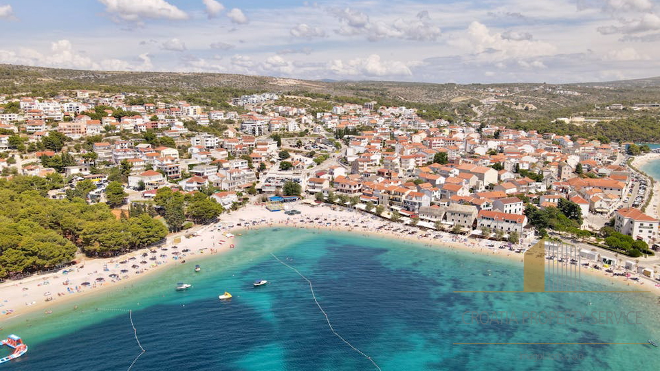 Luxuriöse Wohnung in einem modernen Neubau, 750 m vom Strand in Primošten entfernt!